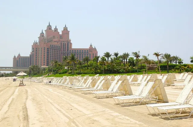 The Pointe - Palm Jumeirah Fountain Walk (North)