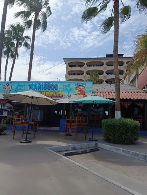 Mariscos Los Laureles