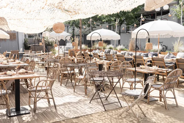 Lennox Restaurant Bar und Café