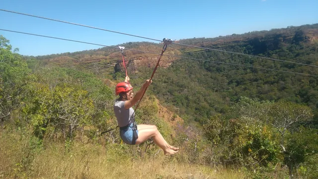 Tirolesa Vôo do Pontal