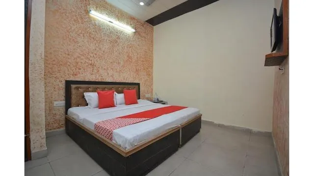 OYO 41451 Hotel Arnotto