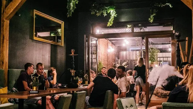 MniejWięcej Cocktail & Shisha