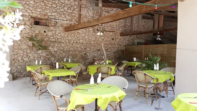 Restaurant Au Cheval Noir / Traiteur Jardin Délice Brignoles