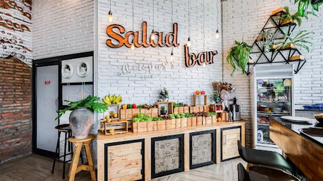 Octopus 's garden สลัดหมึกคาเฟ่