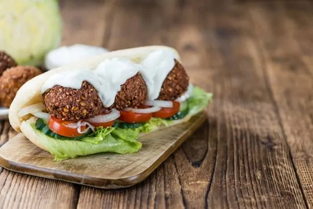 Battlefield Bird of Prey Centre formerly Battlefield Falconry Centre