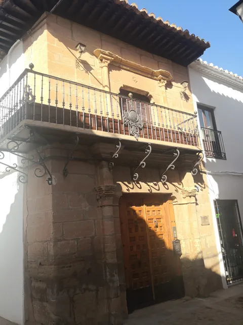 Casa del Caballero del Verde Gabán