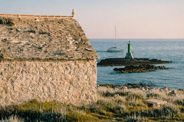 Punta Planka ( rt. Ploča)