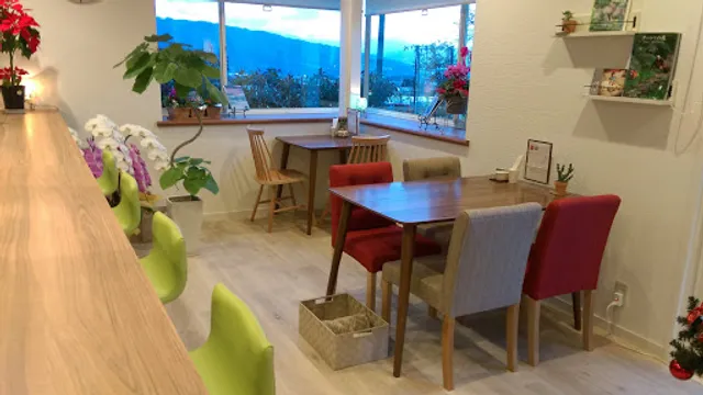 森のカフェ かのん