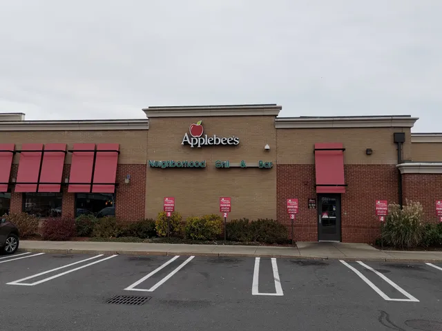 Applebee's Grill + Bar