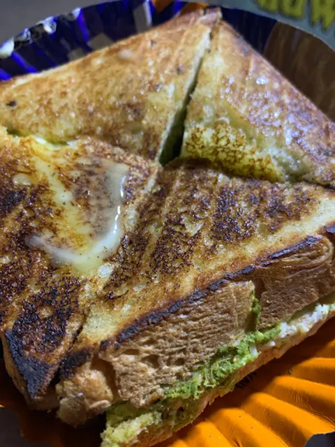 Amul Sandwich and Pizza