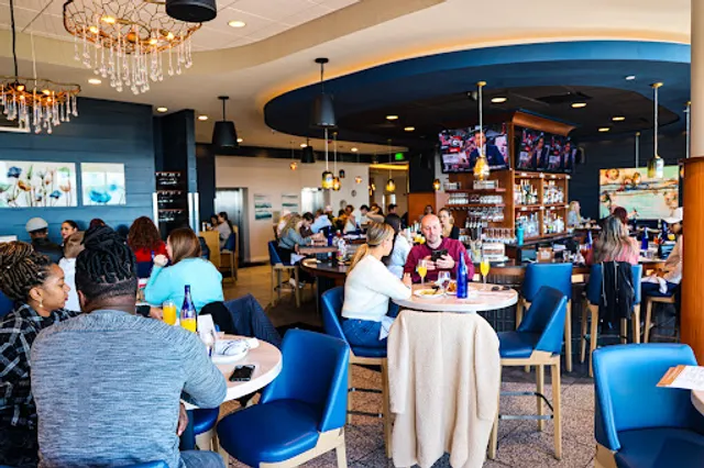 Mission Beach House Bar & Grill - Revere