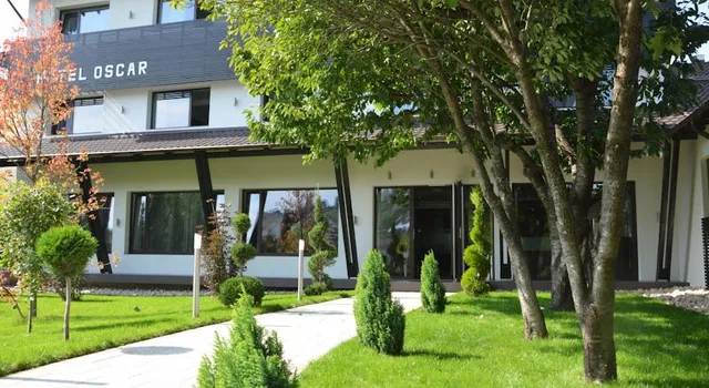 RESTAURANT (HOTEL) OSCAR