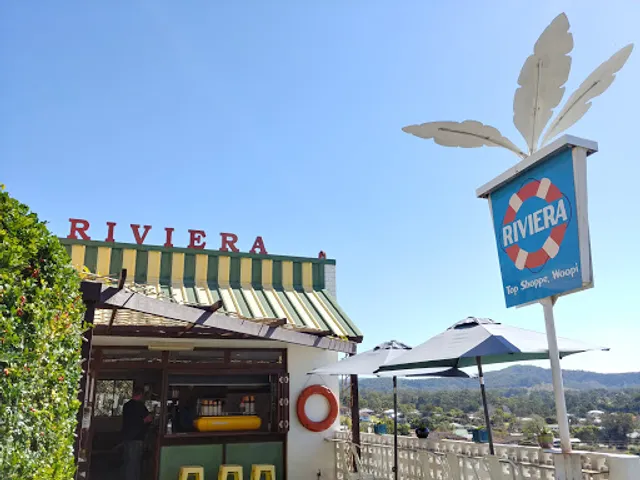Riviera Cafe