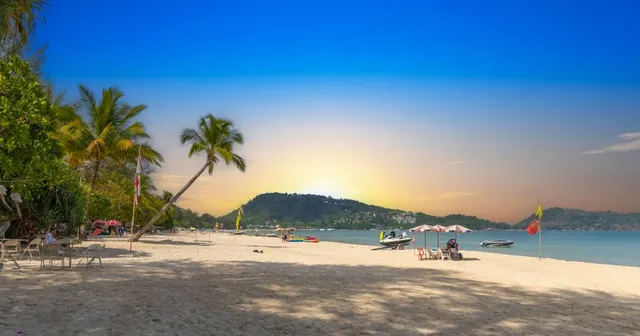 Rainbow Street | Had Patong Road