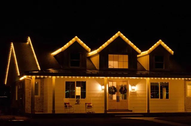 Affordable Christmas Lighting