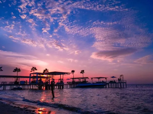 Pantai Teluk Awur Jepara