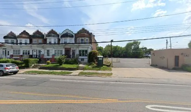 Big Fellaz LLC. -The Red Truck