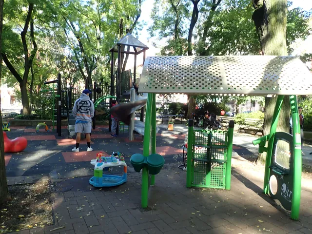 Clement Clarke Moore Park