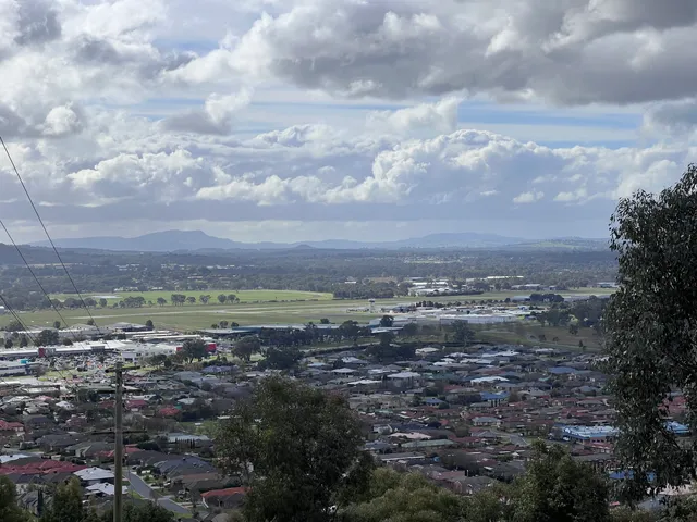 Eastern Hill Lookout