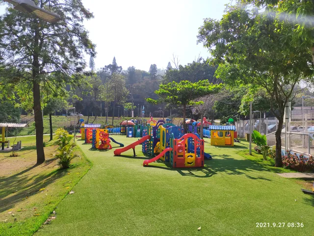Playground Lago Do Taboão