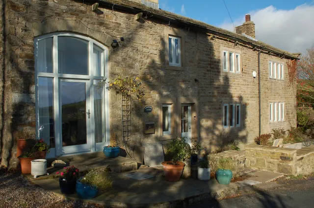 Brigstone Stable - Holiday Cottage