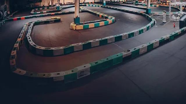 AEROKART - Karting, Chute Libre Indoor, Escape Game. Particuliers - Entreprises - Evènements