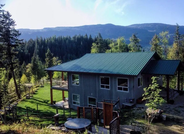 Owlhead Creek Bed and Breakfast