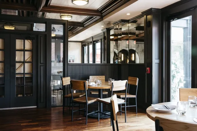 Emmy Squared Pizza: Green Hills