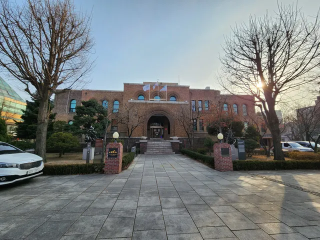 Artist House (Arts Council Korea)