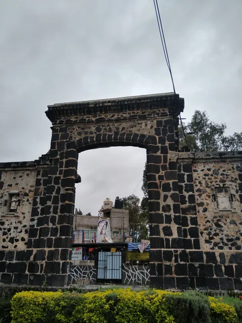 Arco Historico De Tlaltenco