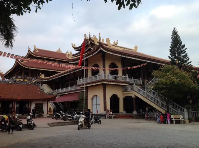 Trúc Lâm Sùng Phúc Zen Monastery