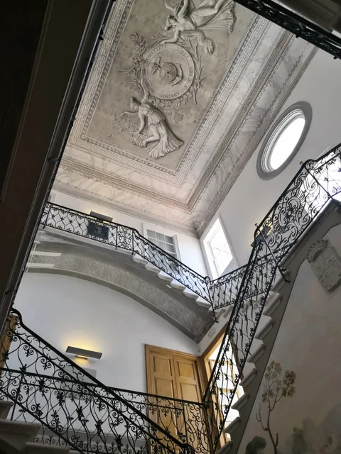 photo-1