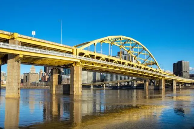 Fort Pitt Bridge