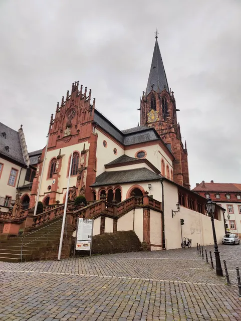 Basílica de San Pedro y San Alejandro