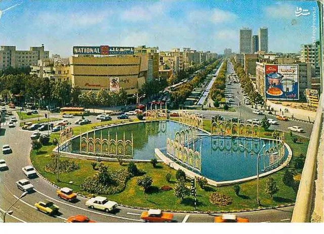 Vali'Asr Square