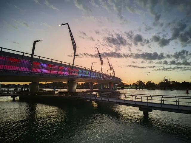 Mandurah Traffic Bridge