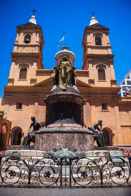 Mausoleo del General Manuel Belgrano