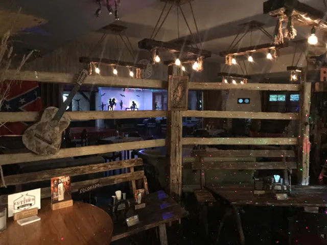 Cutters Ribhouse * the World of BBQ