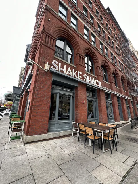 Shake Shack F Street