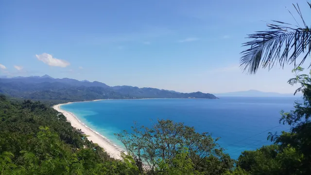 View point, Dinadiawan White Beach