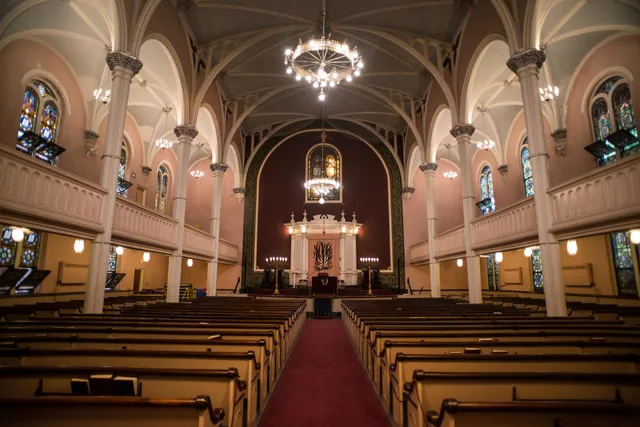Kane Street Synagogue