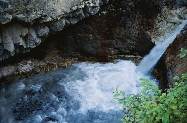 Lava Canyon Trailhead