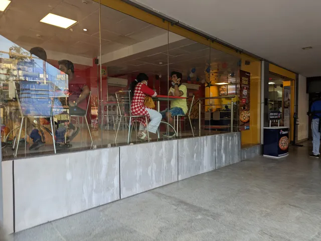 Domino's Pizza | Keerankulangara, Thrissur