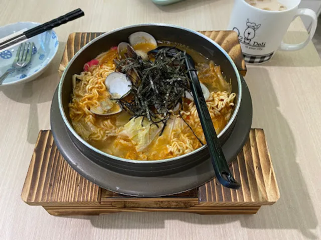 O2 Brunch 歐兔早午餐廚房 新莊中誠店