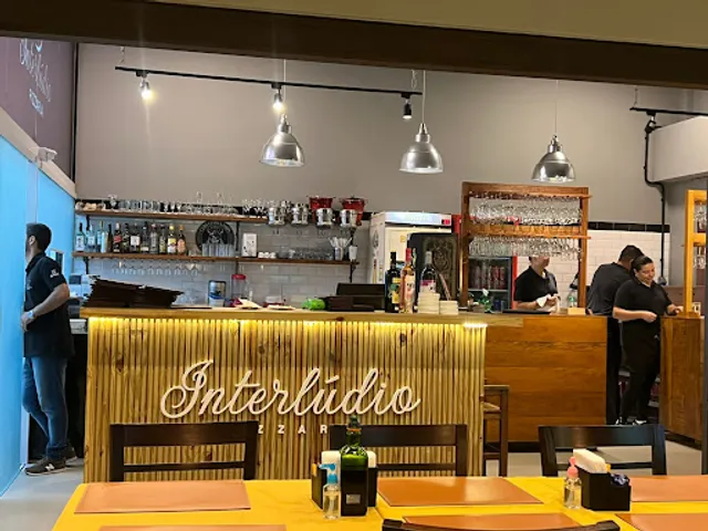 Pizza em Itaipava Interlúdio Pizzaria