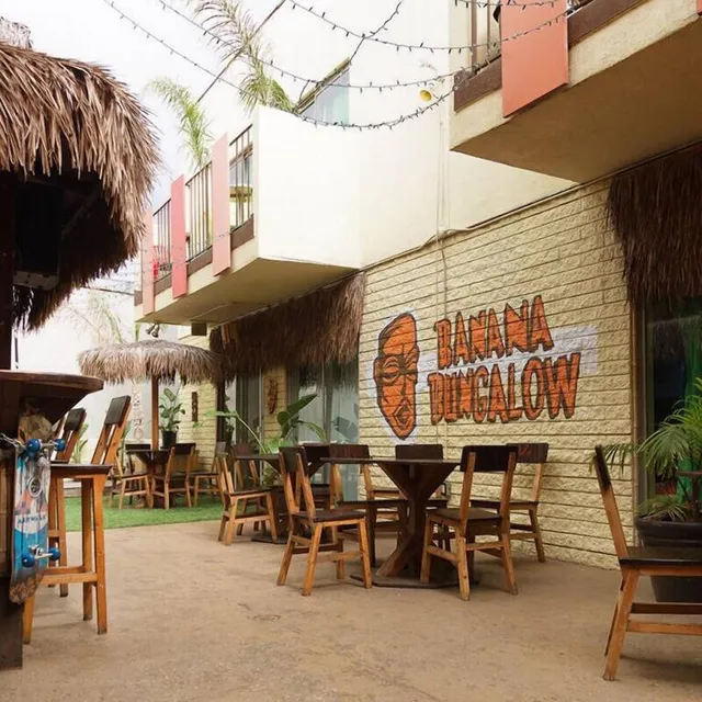Banana Bungalow West Hollywood Hotel & Hostel