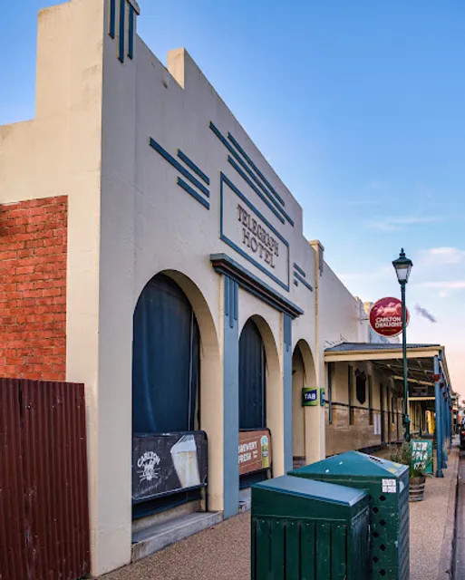 Telegraph Hotel