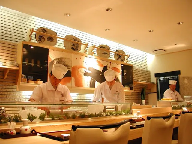 旭鮨総本店 成城学園店