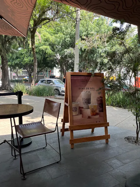 Tierra Garat Vicente García