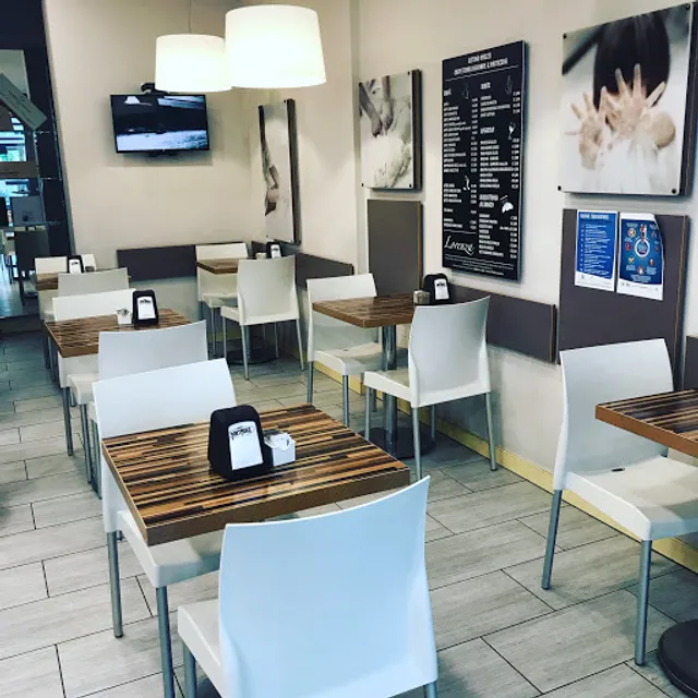 Lorenza Bakery Since 1890 pasticceria panificio, colazioni e pranzi